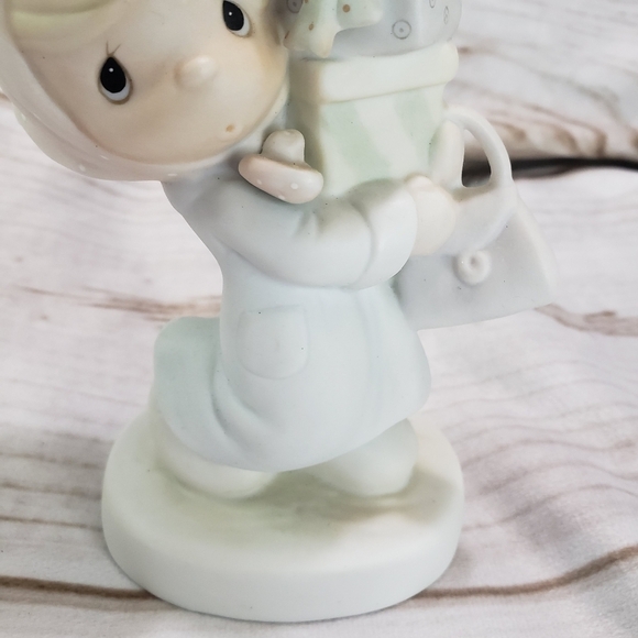 Precious Moments Figurine Bundles Of Joy 1982 Jonathan & David Enesco 7 Inch - Picture 3 of 9